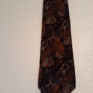 Gold Wine Black Silk tie